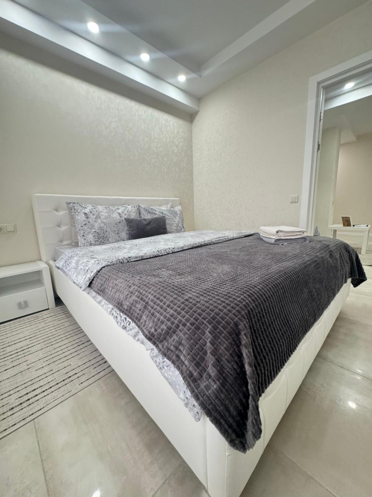 New lux apartment in Chișinău Exterior foto